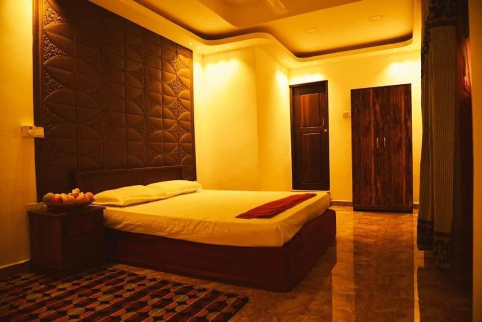 Hotel Fila Коломбо Экстерьер фото
