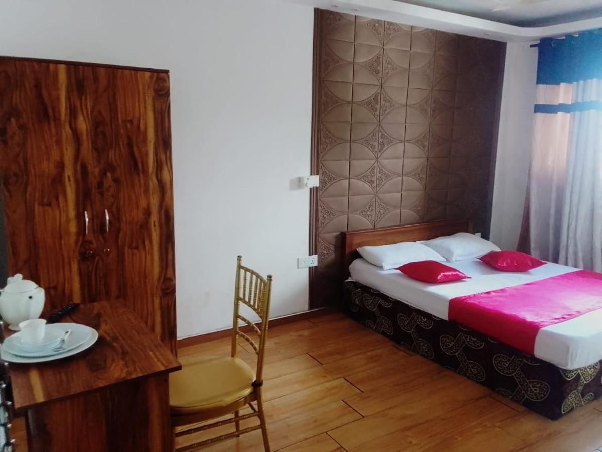 Hotel Fila Коломбо Экстерьер фото
